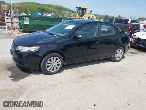 2010 Kia Forte EX z VIN KNAFU4A23A5183255, wystawiony jako IAAI lot #42167893 z przebiegiem 151 474 mil mil oraz . Historia ofert i sprzedaży dostępna na DreamBid. Obrazek 2.