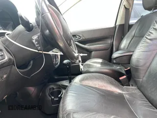 2006 Ford Focus S z VIN 1FAHP37N36W176473, wystawiony jako Copart lot #53781985 z przebiegiem 154 954 mil mil oraz Szkoda całkowita • Salvage title. Historia ofert i sprzedaży dostępna na DreamBid. Obrazek 7.