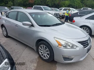 2013 Nissan Altima SL z VIN 1N4AL3AP5DN487106, wystawiony jako IAAI lot #42467123 z przebiegiem Nie podano mil oraz . Historia ofert i sprzedaży dostępna na DreamBid. Obrazek 1.