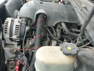 2002 Chevrolet Avalanche с VIN 3GNEC13T22G164526, выставлен на аукционе IAAI как лот 42915632 с пробегом 174 064 миль миль и . История ставок и продаж доступна на DreamBid. Изображение 12.
