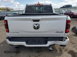 2019 Ram 1500 Limited z VIN 1C6SRFHT6KN694917, wystawiony jako Copart lot #53945635 z przebiegiem 94 954 mil mil oraz Szkoda całkowita • Salvage title. Historia ofert i sprzedaży dostępna na DreamBid. Obrazek 6.