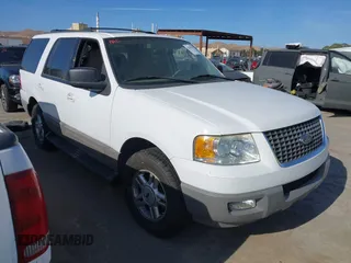 2003 Ford Expedition Special Service z VIN 1FMEU15W23LC58340, wystawiony jako IAAI lot #42565357 z przebiegiem 207 864 mil mil oraz . Historia ofert i sprzedaży dostępna na DreamBid. Obrazek 1.