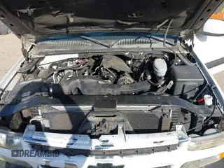 2006 Chevrolet Tahoe LS with VIN 1GNEC13V26R150827, listed as a IAAI auction lot 42271487 with 238,402 mi miles and . Bid and sale history available at DreamBid. Image 10.