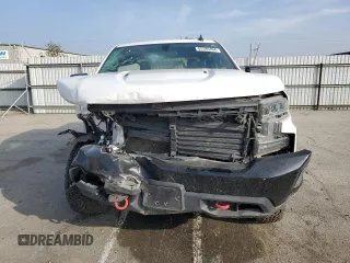 2021 Chevrolet Silverado 1500 LT Trail Boss with VIN 1GCPYFEL4MZ346809, listed as a Copart auction lot 85580404 with 81,499 mi miles and Salvage Title. Bid and sale history available at DreamBid. Image 5.