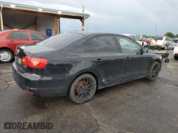 2011 Volkswagen Jetta SE with VIN 3VWDX7AJ0BM330408, listed as a Copart auction lot 61417785 with 152,588 mi miles and Salvage title. Bid and sale history available at DreamBid. Image 3.