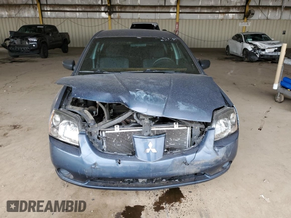 2005 Mitsubishi Galant DE with VIN 4A3AB26F35E035709, listed as a Copart auction lot 43282235 with 275,712 mi miles and Salvage Title. Bid and sale history available at carsss.com. Image 5.