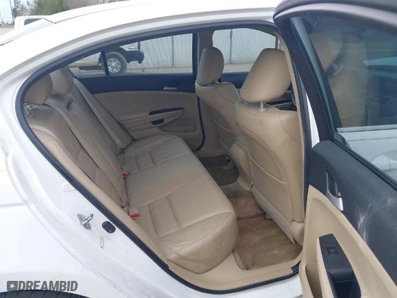 2012 Honda Accord Sdn SE with VIN 1HGCP2F61CA219646, listed as a IAAI auction lot 41877399 with 176,935 mi miles. Bid and sale history available at carsss.com. Image 8.
