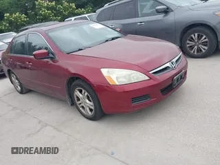 2006 Honda Accord EX-L z VIN 1HGCM56886A120998, wystawiony jako IAAI lot #42329054 z przebiegiem 307 474 mil mil oraz . Historia ofert i sprzedaży dostępna na DreamBid. Obrazek 1.
