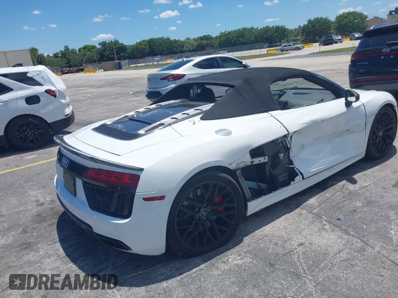 2017 Audi R8 z VIN WUAVACFX0H7903232, wystawiony jako IAAI lot #42247728 z przebiegiem 74 755 mil mil oraz . Historia ofert i sprzedaży dostępna na DreamBid. Obrazek 4.