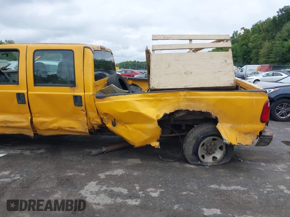 2008 Ford F-250 XL with VIN 1FTSW21598ED15410, listed as a IAAI auction lot 39429781 with 322,770 mi miles and . Bid and sale history available at DreamBid. Image 6.