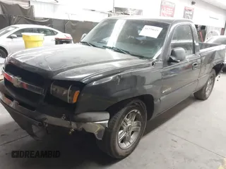 2004 Chevrolet Silverado 1500 Work Truck with VIN 1GCEC14X24Z263232, listed as a IAAI auction lot 41720611 with 272,921 mi miles. Bid and sale history available at carsss.com. Image 17.