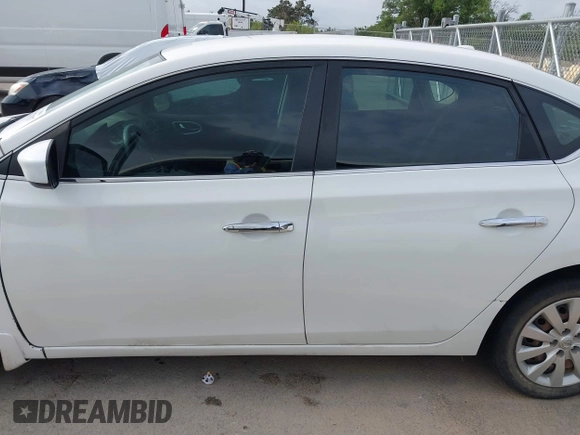2017 Nissan Sentra SV with VIN 3N1AB7AP1HL709993, listed as a IAAI auction lot 42127837 with 173,281 mi miles and . Bid and sale history available at DreamBid. Image 14.