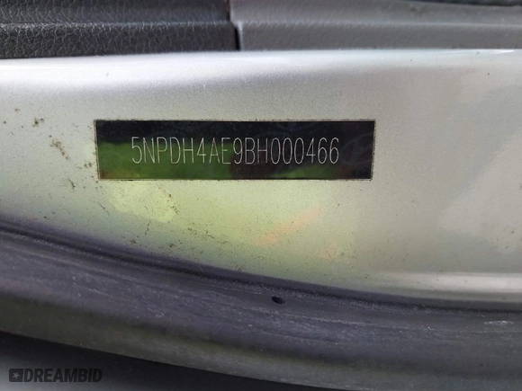 2011 Hyundai Elantra GLS with VIN 5NPDH4AE9BH000466, listed as a IAAI auction lot 41802207 with 1 mi miles. Bid and sale history available at carsss.com. Image 9.