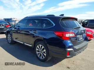 2018 Subaru Outback Touring with VIN 4S4BSATC2J3346030, listed as a IAAI auction lot 41498693 with 62,306 mi miles and . Bid and sale history available at DreamBid. Image 3.