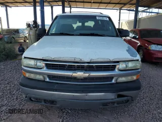 2000 Chevrolet Suburban LT with VIN 3GNFK16T5YG172731, listed as a Copart auction lot 84030214 with 0 mi miles and Clean Title. Bid and sale history available at carsss.com. Image 5.