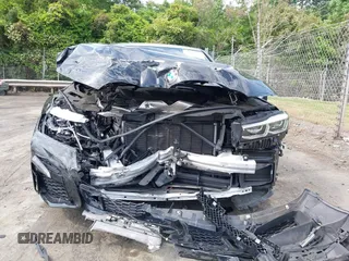 2022 BMW 7 Series 750i xDrive с VIN WBA7U2C0XNCH39635, выставлен на аукционе IAAI как лот 42182523 с пробегом Не указан миль и . История ставок и продаж доступна на DreamBid. Изображение 11.