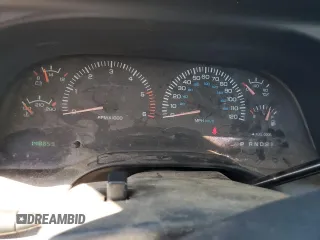2001 Dodge 2500 with VIN 1B7KF23Z81J581286, listed as a Copart auction lot 54329385 with 148,859 mi miles and Salvage title. Bid and sale history available at DreamBid. Image 9.