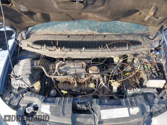 2002 Dodge Caravan SE with VIN 1B4GP24342B540997, listed as a IAAI auction lot 41515435 with 321,648 mi miles. Bid and sale history available at carsss.com. Image 10.