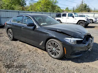 2017 BMW 5 Series 530i xDrive with VIN WBAJA7C30HG904334, listed as a Copart auction lot 54753125 with 71,083 mi miles and Salvage title. Bid and sale history available at DreamBid. Image 4.