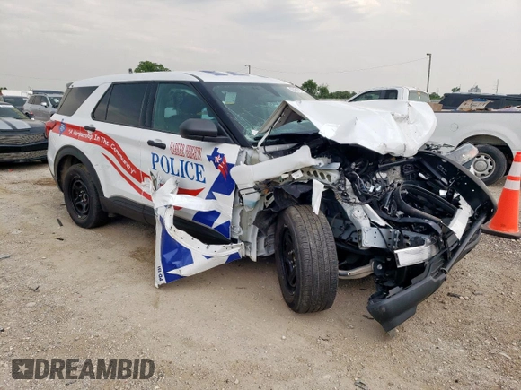2023 Ford Police Interceptor Utility z VIN 1FM5K8AB3PGB37879, wystawiony jako Copart lot #57161555 z przebiegiem Nie podano mil oraz Szkoda całkowita • Salvage title. Historia ofert i sprzedaży dostępna na DreamBid. Obrazek 4.