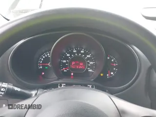 2016 Kia Soul with VIN KNDJN2A23G7403019, listed as a IAAI auction lot 40449894 with 51,247 mi miles. Bid and sale history available at carsss.com. Image 7.