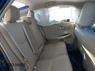 2015 Toyota Prius Four with VIN JTDKN3DU5F0439051, listed as a IAAI auction lot 41840023 with 77,304 mi miles and . Bid and sale history available at carsss.com. Image 8.