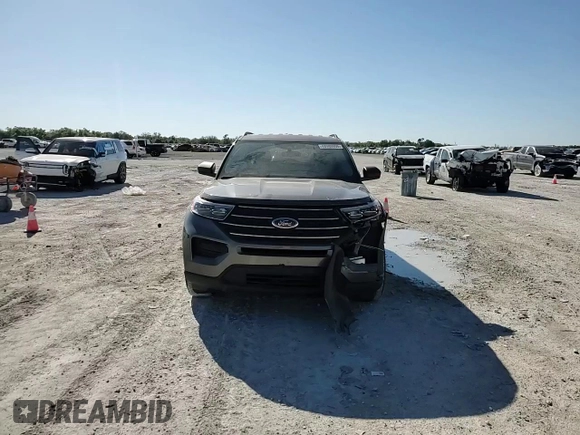 2023 Ford Explorer XLT with VIN 1FMSK7DH5PGA14419, listed as a Copart auction lot 48980955 with 0 mi miles and Non Repairable. Bid and sale history available at carsss.com. Image 12.