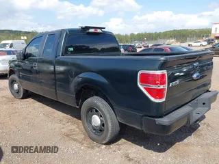 2014 Ford F-150 XL with VIN 1FTEX1CM8EFB18162, listed as a IAAI auction lot 41929491 with 1 mi miles. Bid and sale history available at carsss.com. Image 3.
