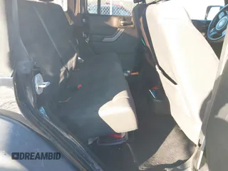 2016 Jeep Wrangler Unlimited Sport с VIN 1C4BJWDG7GL309344, выставлен на аукционе IAAI как лот 41107724 с пробегом 98 479 миль миль и . История ставок и продаж доступна на DreamBid. Изображение 8.