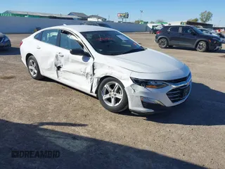 2024 Chevrolet Malibu LS with VIN 1G1ZC5ST4RF192996, listed as a IAAI auction lot 41164546 with 24,917 mi miles and . Bid and sale history available at DreamBid. Image 1.