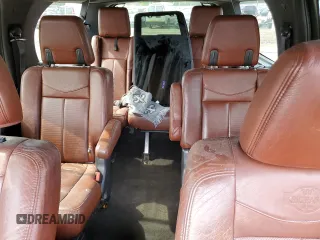 2013 Ford Expedition Max XLT с VIN 1FMJK1H56DEF00527, выставлен на аукционе Copart как лот 52957775 с пробегом 179 453 миль миль и Списание • Salvage title. История ставок и продаж доступна на DreamBid. Изображение 10.