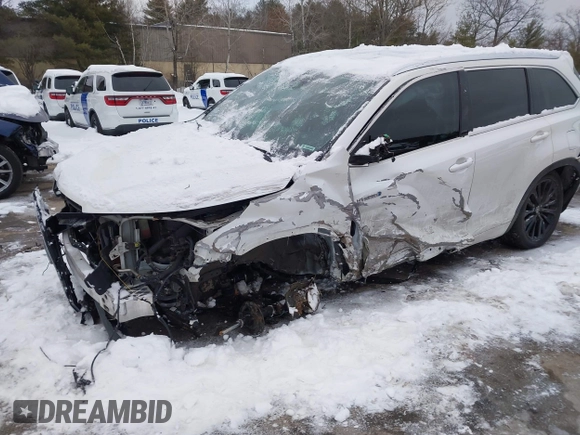 2018 Toyota Highlander Hybrid Limited с VIN 5TDDGRFH5JS043617, выставлен на аукционе IAAI как лот 41541783 с пробегом 91 038 миль миль и . История ставок и продаж доступна на DreamBid. Изображение 6.