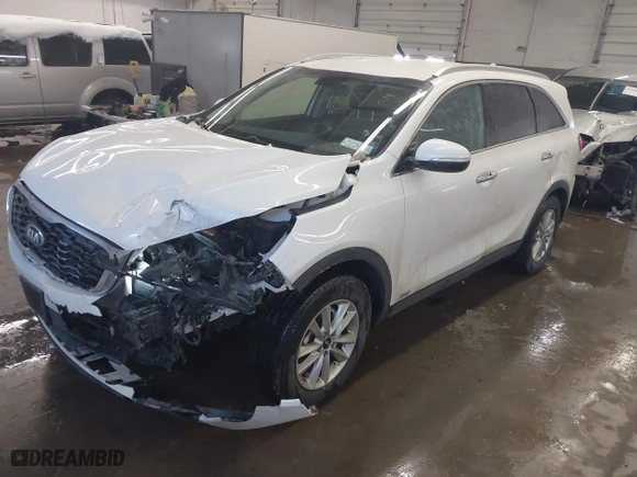 2019 Kia Sorento LX with VIN 5XYPGDA31KG574100, listed as a IAAI auction lot 41628213 with 111,305 mi miles. Bid and sale history available at carsss.com. Image 18.