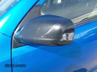 2008 Toyota Matrix STD with VIN 2T1KR32E08C693338, listed as a IAAI auction lot 41894527 with 70,564 mi miles and . Bid and sale history available at DreamBid. Image 6.