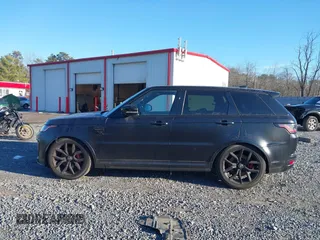 2020 Land Rover Range Rover Sport SVR with VIN SALWZ2RE1LA715693, listed as a IAAI auction lot 41129949 with 36,910 mi miles. Bid and sale history available at carsss.com. Image 13.