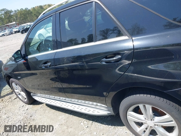 2012 Mercedes-Benz M 350 with VIN 4JGDA2EB1CA001561, listed as a IAAI auction lot 41940464 with 150,140 mi miles and . Bid and sale history available at DreamBid. Image 14.