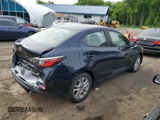 2016 Scion iA z VIN 3MYDLBZV6GY106568, wystawiony jako Copart lot #58303925 z przebiegiem 133 740 mil mil oraz Szkody całkowita. Historia ofert i sprzedaży dostępna na DreamBid. Obrazek 3.