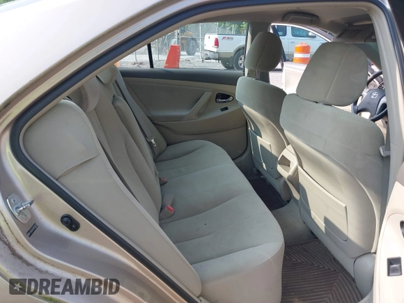 2009 Toyota Camry z VIN 4T4BE46K39R093064, wystawiony jako IAAI lot #42481943 z przebiegiem 119 938 mil mil oraz . Historia ofert i sprzedaży dostępna na DreamBid. Obrazek 8.
