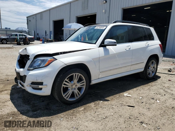 2014 Mercedes-Benz GLK 250 with VIN WDCGG0EB8EG185024, listed as a Copart auction lot 55746845 with 92,330 mi miles and Salvage Title. Bid and sale history available at DreamBid. Image 1.