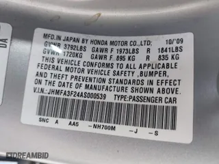 2010 Honda Civic Hybrid with VIN JHMFA3F24AS000539, listed as a IAAI auction lot 41993379 with 1 mi miles. Bid and sale history available at carsss.com. Image 9.