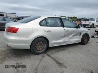2011 Volkswagen Jetta SE z VIN 3VWDZ7AJ1BM028913, wystawiony jako Copart lot #57152875 z przebiegiem 238 844 mil mil oraz Szkoda całkowita • Salvage title. Historia ofert i sprzedaży dostępna na DreamBid. Obrazek 3.
