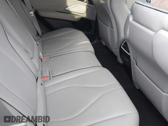 2019 Acura RDX w/Advance Pkg with VIN 5J8TC2H72KL017726, listed as a IAAI auction lot 41781863 with 62,728 mi miles. Bid and sale history available at carsss.com. Image 8.