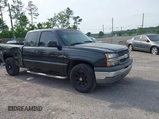 2005 Chevrolet Silverado 1500 LS z VIN 1GCEK19V65Z185226, wystawiony jako IAAI lot #42304988 z przebiegiem 202 582 mil mil oraz . Historia ofert i sprzedaży dostępna na DreamBid. Obrazek 1.