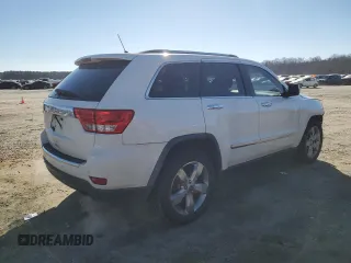 2013 Jeep Grand Cherokee Overland with VIN 1C4RJECT7DC612613, listed as a Copart auction lot 86320744 with 139,111 mi miles and Salvage Title. Bid and sale history available at carsss.com. Image 3.