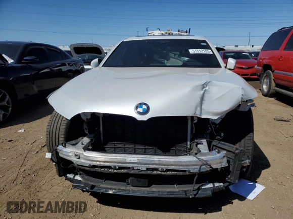 2021 BMW 7 Series 750i xDrive with VIN WBA7U2C04MCF07742, listed as a Copart auction lot 51512185 with 45,224 mi miles and Salvage Title. Bid and sale history available at carsss.com. Image 5.