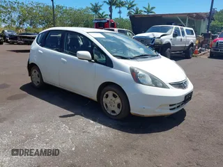 2013 Honda Fit with VIN JHMGE8H39DC051724, listed as a IAAI auction lot 41881732 with 158,048 mi miles. Bid and sale history available at carsss.com. Image 1.