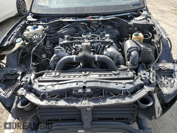 2018 Porsche Cayenne GTS z VIN WP1AD2A2XJLA80930, wystawiony jako Copart lot #46467205 z przebiegiem Nie podano mil oraz Szkody całkowita. Historia ofert i sprzedaży dostępna na DreamBid. Obrazek 12.