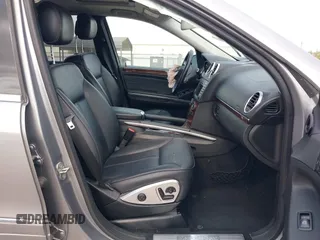2012 Mercedes-Benz GL-Class GL 450 with VIN 4JGBF7BE9CA794726, listed as a IAAI auction lot 41918937 with 154,393 mi miles. Bid and sale history available at carsss.com. Image 5.