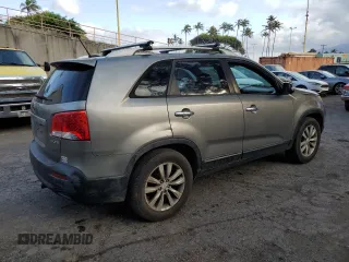 2011 Kia Sorento EX with VIN 5XYKU4A29BG022757, listed as a Copart auction lot 56563724 with 113,211 mi miles and Clean Title. Bid and sale history available at carsss.com. Image 3.