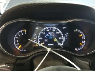 2020 Jeep Grand Cherokee Overland with VIN 1C4RJFCG4LC231616, listed as a Copart auction lot 49303645 with 66,043 mi miles and Salvage Title. Bid and sale history available at DreamBid. Image 9.